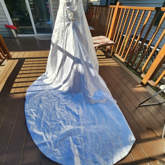 MAGGIE SOTTERO Couture White Strappless Adjustable Back Straps Bridal Dress 10 - Picture 7 of 11